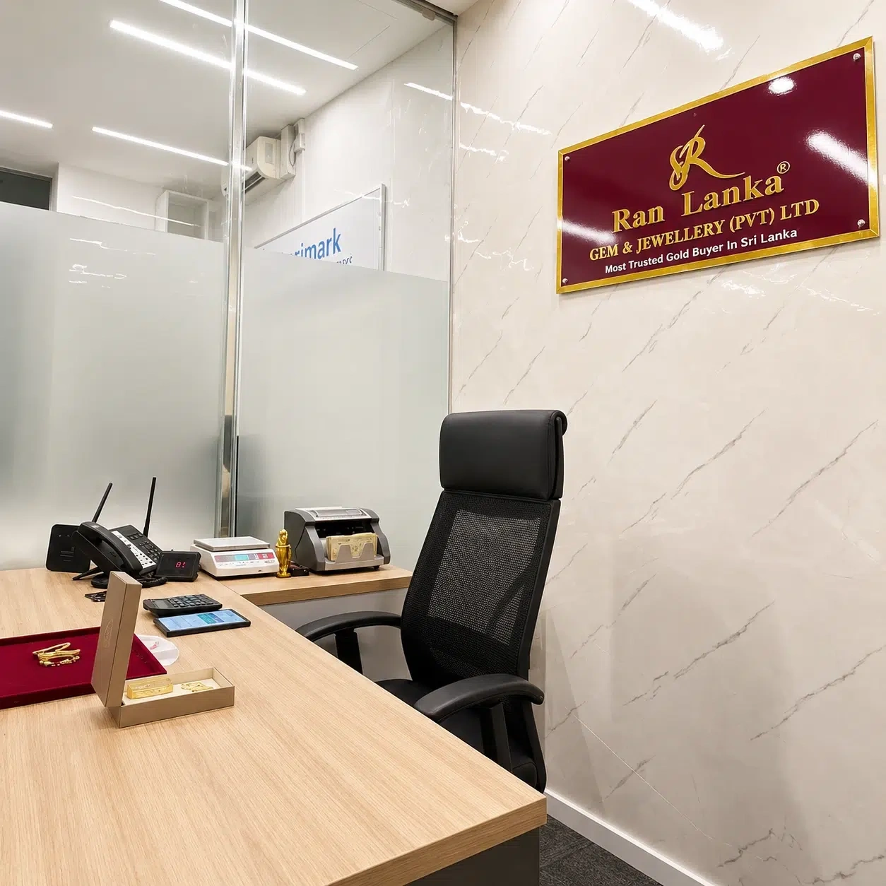 Gold Buyer Orion City Baseline Road